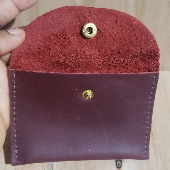 Uwakstar Designs Handmade Genuine Smooth Soft leather Maroon Card Wallet - Picture 7 of 10